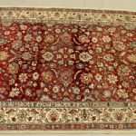 801 1392 ORIENTAL RUG